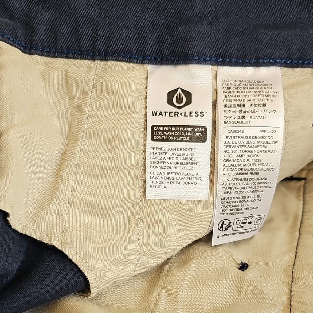 Men's Navy Blue Chino Pants - Picture 4 of 6